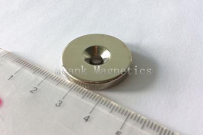 D25xd9.6/4.5x5mm NdFeB Gegentonmagnet