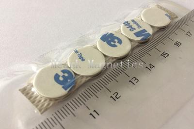 Magnete mit 3M-Klebstoff