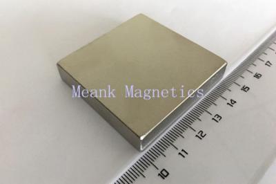 blockieren Seltene Erdmagnete
